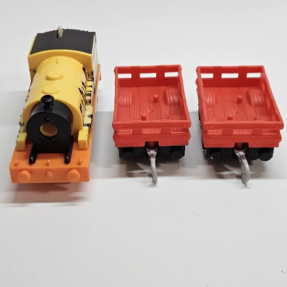 Thomas the Tank Friends Animal Party Percy Train Trackmaster Motorized TESTED